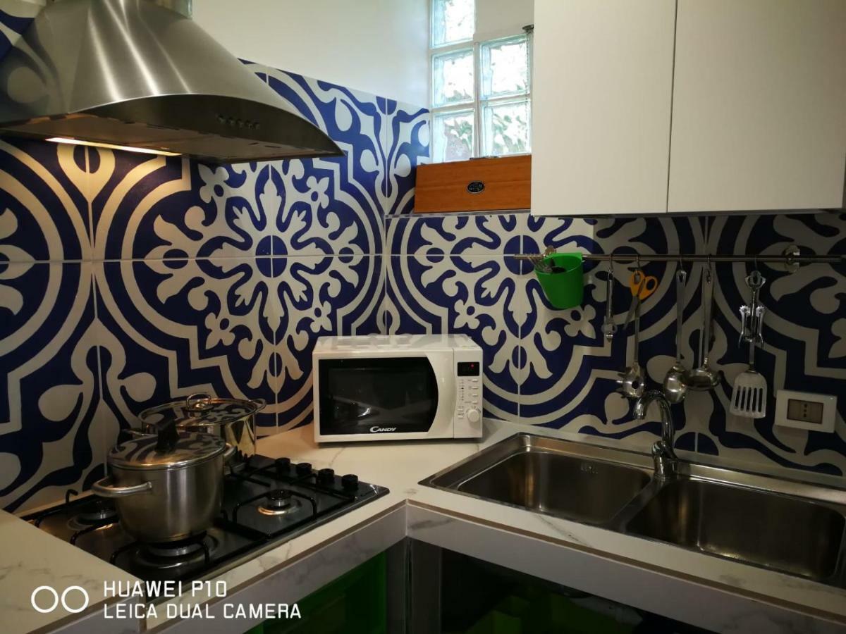 Vila Capozafferano-Casa Carola Santa Flavia Exteriér fotografie